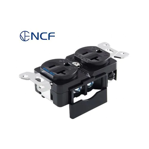 GTX-D NCF(R) ハイエンド壁コンセント
