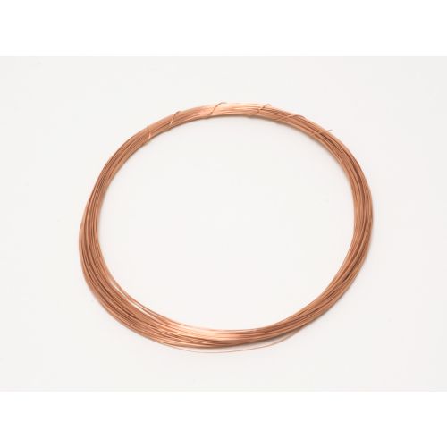 ポリウレタン樹脂を主体とした絶縁ワニスを焼付けたエナメル線です。 ポリウレタン樹脂を主体とした絶縁ワニスを焼付けたエナメル線です。